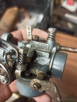 Karburátor jikov - 2