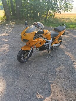 Suzuki sv650s - 2