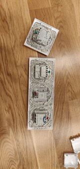 Schneider - zásuvky a vypínače - 2