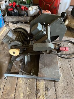 Rozbrušovací pila - 2