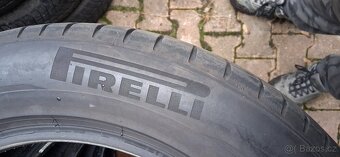 Pneu pirelli p zero 235/55/18 - 2