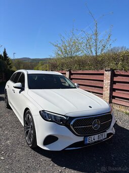 Mercedes E 300e - 2