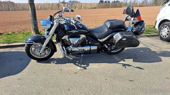 Suzuki intruder c1800r - 2