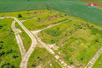 Prodej komerčního pozemku, 1740 m², Jevišovka - 2
