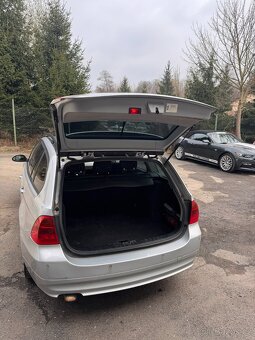 BMW E91 NA OPRAVU/NÁHRADNÍ DÍLY - 2