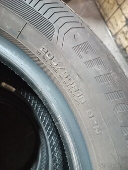 205/60 R16 - 2