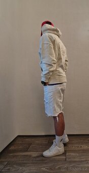 Krémová mikina Siksilk - 2