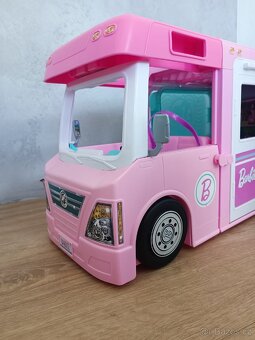 Barbie karavan snů 3v1+ barbie zdarma - 2