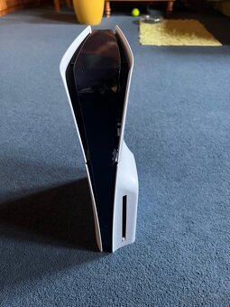 Playstation 5 s dvěma ovladači dualsense - 2