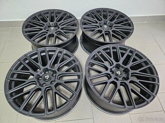 Disky MB Desing KV4 _ 5x112 20" - Top - 2