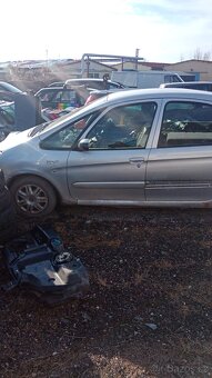 Citroen Xsara Picaso 1.8 - prodám veškteré náhrahdní díly - 2