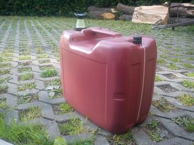 Plastový kanystr 20l - 2
