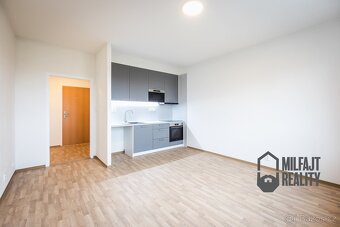 Pronájem bytu 2+kk, 45 m2 - Liberec VI-Rochlice, ev.č. 06682 - 2