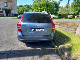 Kia Ceed combi 1.6 CRDI 16v (diesel) - 2