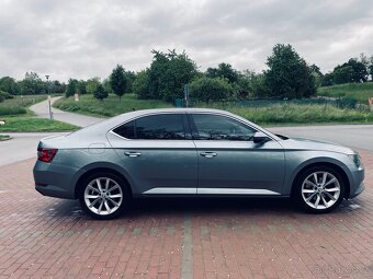 Škoda Superb 2017 - 2