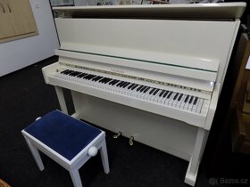 Bílé piano, pianino, klavír - 2