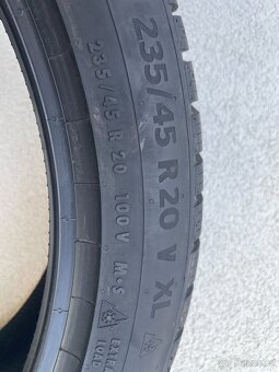 Continental 235/45 R20 ZIMNÍ - 2