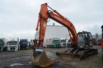 HITACHI ZX225 PÁSOVÉ RYPADLO - 2