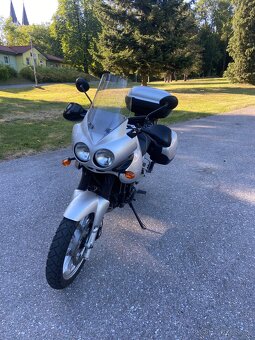 Triumph Tiger 955i - 2