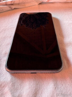 iPhone 11 64 GB - 2
