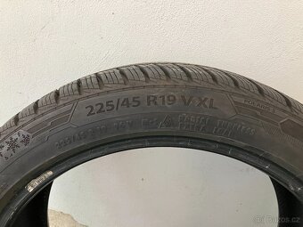 Zimní pneu Barum Polaris 5 225/45 R19 - 2