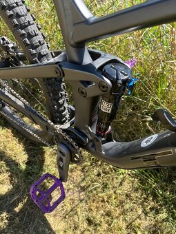 Trek TOP Fuel 8 GX AXS T-Type GEN 3 Matte Dnister Black - 2
