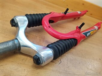 Vidlice 26" RockShox JUDY XC 100mm, sloupek 1 1/8" 213 mm - 2