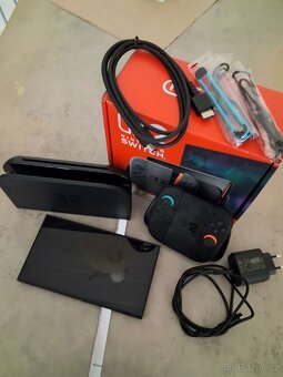 Nintendo Switch 2 s pouzdrem - 2