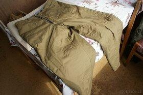 Zateplené sportovní oblečení 5 kusů s čepicí a taštičk - 2