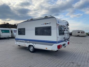 Hobby de luxe 400, 4 osoby, EL.POJEZD, bojler, pevná postel - 2