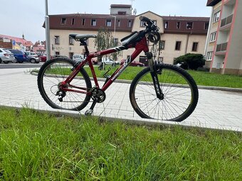 Prodám horské kolo velikosti M - 2