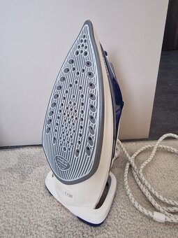 Napařovací žehlička Tefal - 2