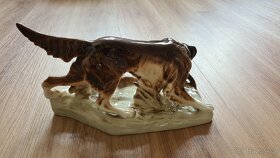 Lovecký pes, porcelán. - 2