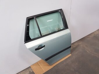 PZ dveře šedozel. met. LF7W kompletní, Škoda Fabia II combi - 2