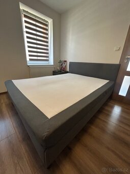 Prodám čalouněnou postel IKEA Sabovik - 2