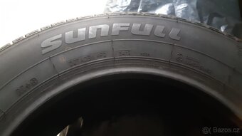 Prodám dva kusy zimní pneu - 2