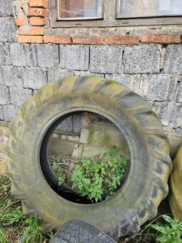 Traktorové pneu - 16,9/30 - 2