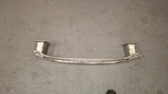 výstuha předního nárazníku Audi TT 8J - 2