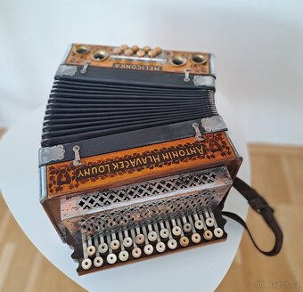 Heligonka Hlaváček historická - 2