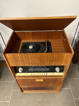 Radio -gramofon - 2