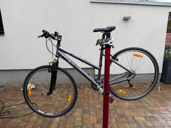 Trekingové kolo SCOTT - 2