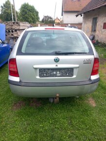 Škoda Octavia combi 1.9tdi 66kw ND řízení,motor,světla - 2