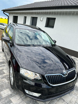 Škoda Octavia 1.2 TSI, 77 KW, servis SKODA + plná výbava - 2