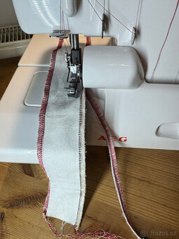 Overlock AEG 760 moderní - TOP stav - 2