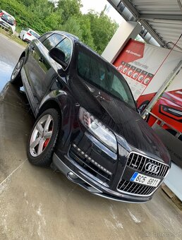 Audi Q7 S-line - 2