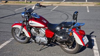 Honda Shadow VT125 - 2