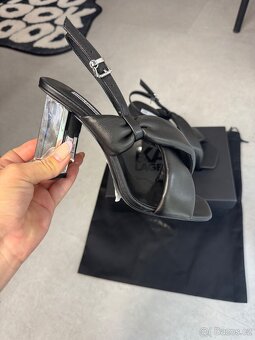 Karl Lagerfeld boty na podpatku - 2