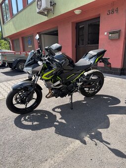 Kawasaki Z400 - 2