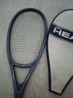Prodám tenisovou raketu zn.Head - 2