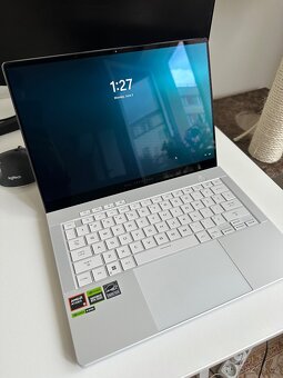 ASUS Zepherus - 2